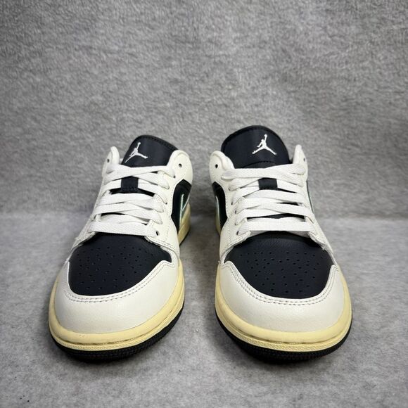 Nike Air Jordan 1 Low Jade Smoke Womens Shoes Size 6 Low Top Sneakers DC0774-001 - Picture 2 of 10